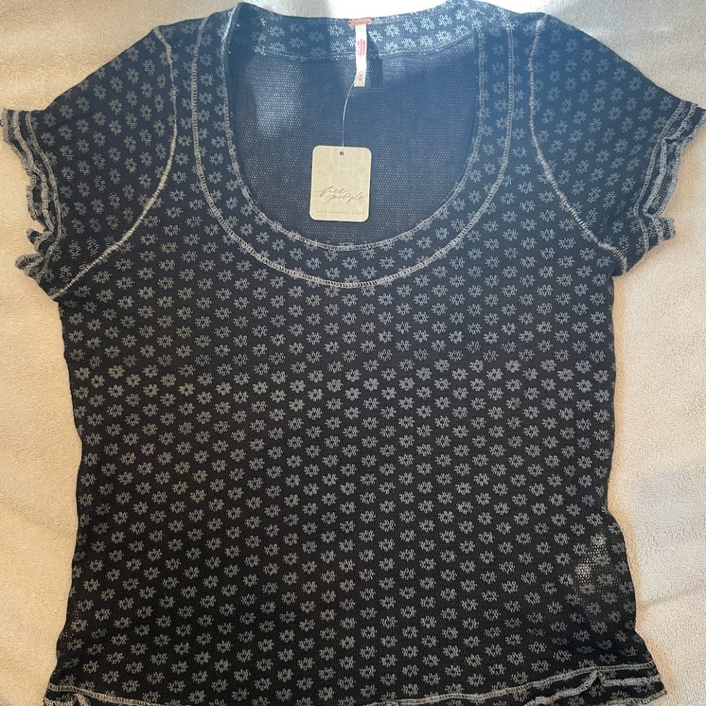 Free People navy blue top with little flowers